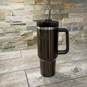 Stanley 1913 Adventure Quencher Travel Tumbler 40oz with straw